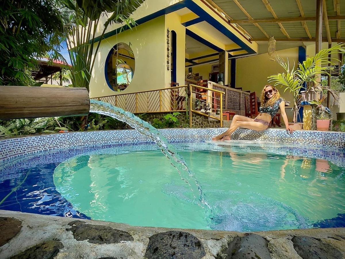 Blue Moon Guesthouse Puerto Princesa Eksteriør billede
