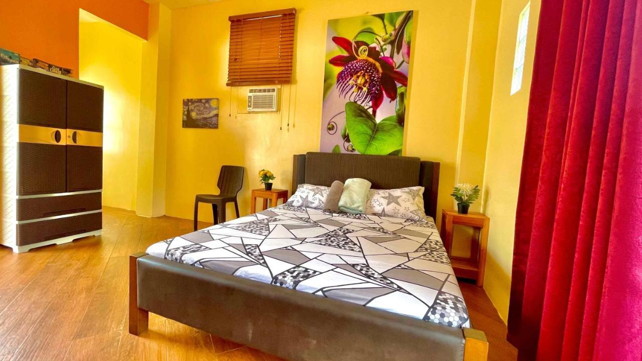 Blue Moon Guesthouse Puerto Princesa Eksteriør billede